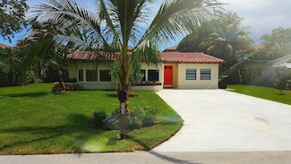 160 NW 7th St, Boca Raton, FL 33432