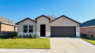 4172 Crooked Bend Dr, Crowley, TX 76036