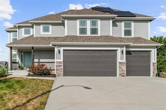 12302 S Burr Oak Cir, Peculiar, MO 64078