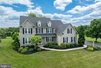 1006 Eagles View Ln, East Greenville, PA 18041