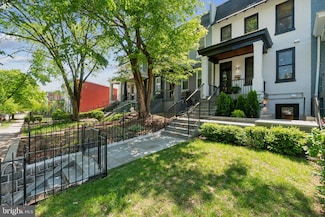 321 L St NE, Washington, DC 20002