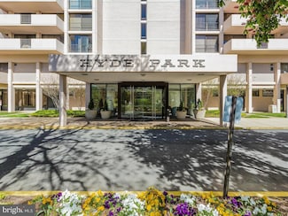 4141 N Henderson Rd Unit 107, Arlington, VA 22203