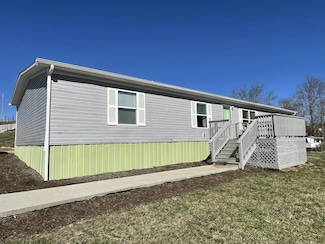 1438 Kentucky 1394, East Bernstadt, KY 40729