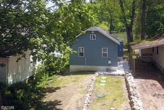 37 Lakeview Terrace, Oakland, NJ 07436