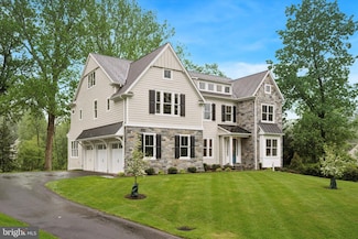 215 S Spring Mill Rd, Villanova, PA 19085