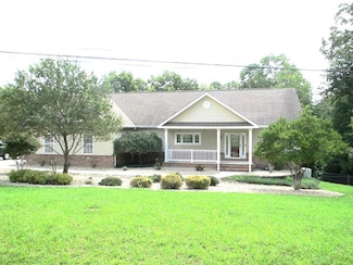 484 Peavine Firetower Rd, Crossville, TN 38571