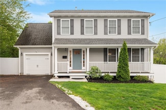 15 Willett Ave, Riverside, RI 02915