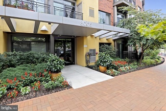 8005 13th St Unit 411, Silver Spring, MD 20910