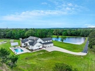 18875 Rabon Chapel Rd, Montgomery, TX 77316
