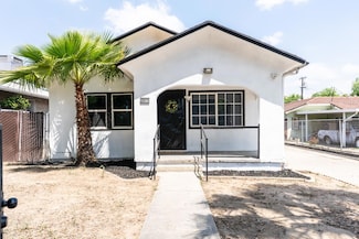 2811 E Tyler Ave, Fresno, CA 93701