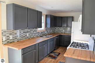 1943 Blackford Blvd, Interlochen, MI 49643