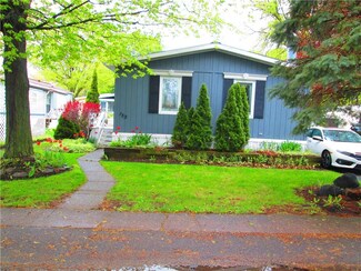 153 Niagara Way, Manchester, NY 14504