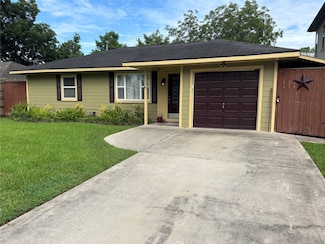 9618 Chatfield St, Houston, TX 77025