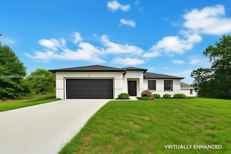 105 E 14th St, Lehigh Acres, FL 33972