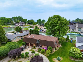 49748 Regatta St, New Baltimore, MI 48047