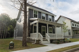 953 S Waxflower Ave, Fayetteville, AR 72701