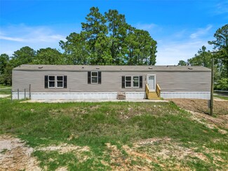 227 Cottonwood, Onalaska, TX 77360