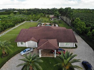 24051 SW 202nd Ave, Homestead, FL 33031
