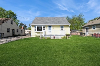 2322 E 39th St, Des Moines, IA 50317