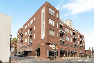 112 5th St SE Unit 3D, Charlottesville, VA 22902