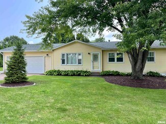 3675 Park Ave, Bettendorf, IA 52722