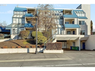 8717 SE Monterey Ave Unit 104, Happy Valley, OR 97086