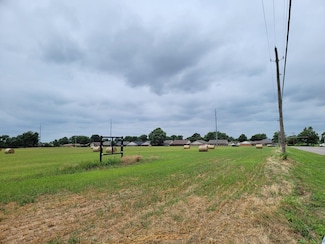 5201 W Randolph Ave, Enid, OK 73703