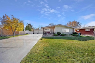 301 E 27th St, Burley, ID 83318