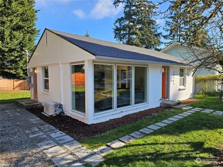 20904 5th Ave S, Des Moines, WA 98198