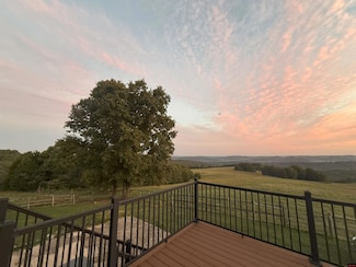 283 Wyandotte Dr, Gainesville, MO 65655