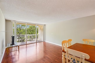 7081 Environ Blvd Unit 243, Lauderhill, FL 33319
