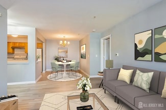 914 Cedar Ct, New Brunswick, NJ 08901