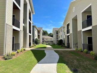 1101 Molly Barr Rd, Oxford, MS 38655