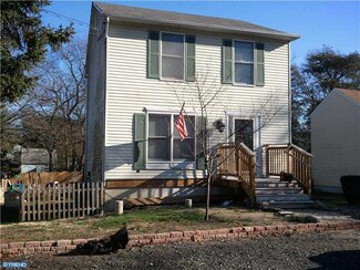 11 New Jersey Ave, Hainesport, NJ 08036