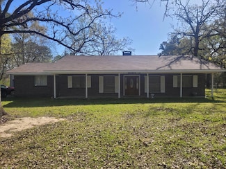 196 McKindree Rd, Lufkin, TX 75901