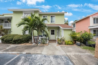 3595 41st Ln S Unit H, Saint Petersburg, FL 33711