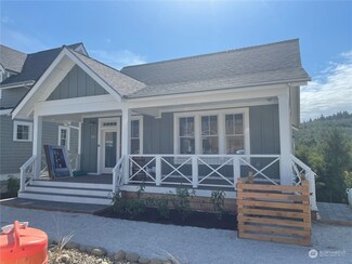 318 Compass St, Pacific Beach, WA 98571