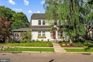 201 Locust St, Moorestown, NJ 08057