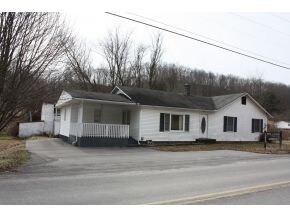 12924 Crab Orchard Rd, Coeburn, VA 24230