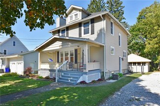 656 W Spruce Ave, Ravenna, OH 44266