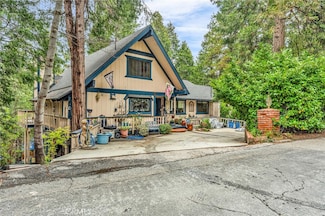 455 Old Toll Rd, Lake Arrowhead, CA 92352