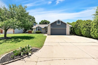 2709 S Lori St, Wichita, KS 67210