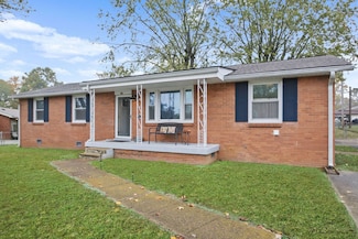 513 Woodbury Dr, Clarksville, TN 37042