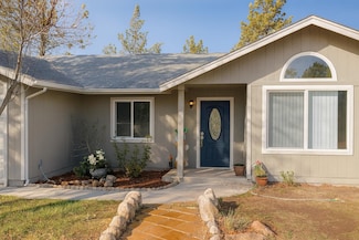 5906 Helm Place, Weed, CA 96094