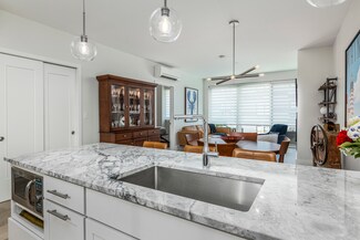 383 Commercial St Unit 406, Portland, ME 04101