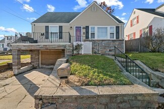 15 Fillmore St, Pawtucket, RI 02860