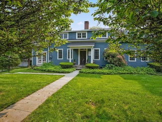 1569 Newfield Ave, Stamford, CT 06905
