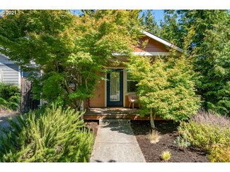 6467 NE Killingsworth Ct, Portland, OR 97218