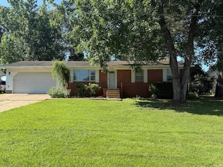 1905 Glendale St, Paragould, AR 72450