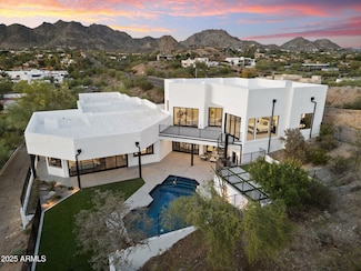 3135 E Palo Verde Dr, Phoenix, AZ 85016